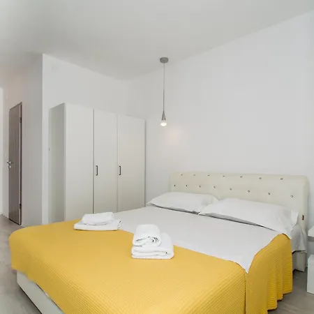 Tamaris On The Apartment Podstrana